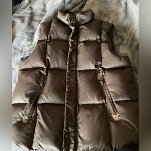 Mantles puffer vest